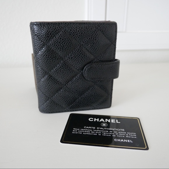 Chanel caviar short wallet - Picture 3 of 12